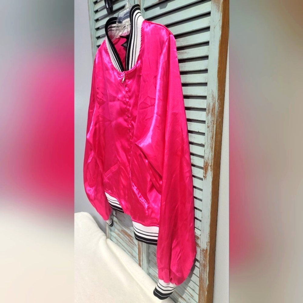 URBAN GROOVE Pink Satin Retro Bomber Baseball JACKET Women's Size Adult Large - Picture 2 of 7
